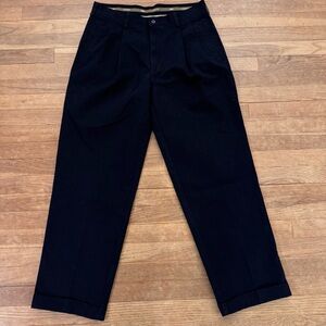 Savane Men's Black Pleated Cuffed Chino Pants - Size 32W x 29L
 b86